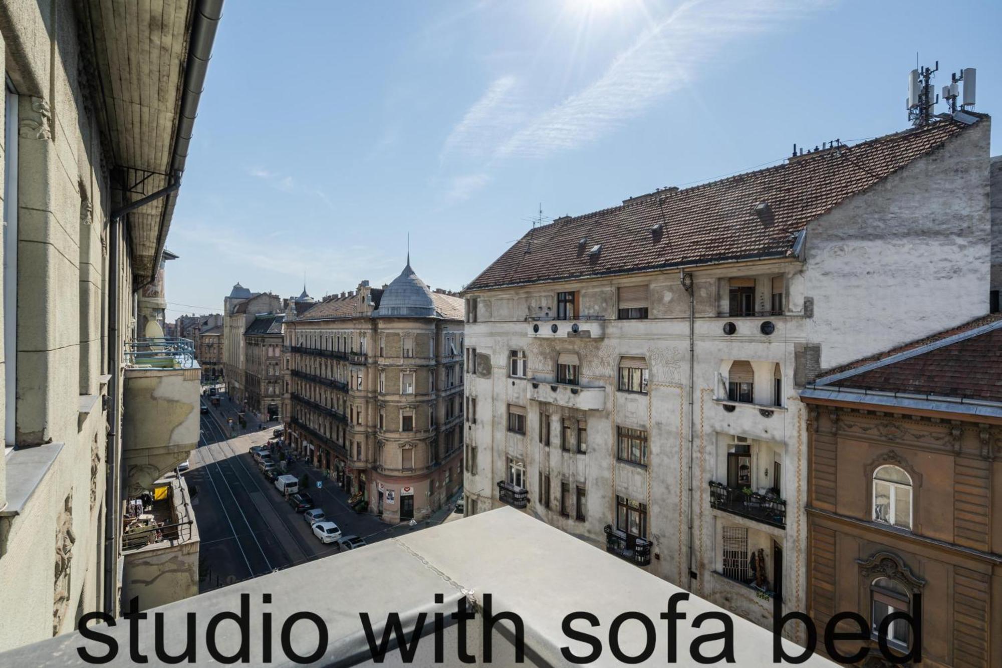 Cityzen Studios Budapest Room photo
